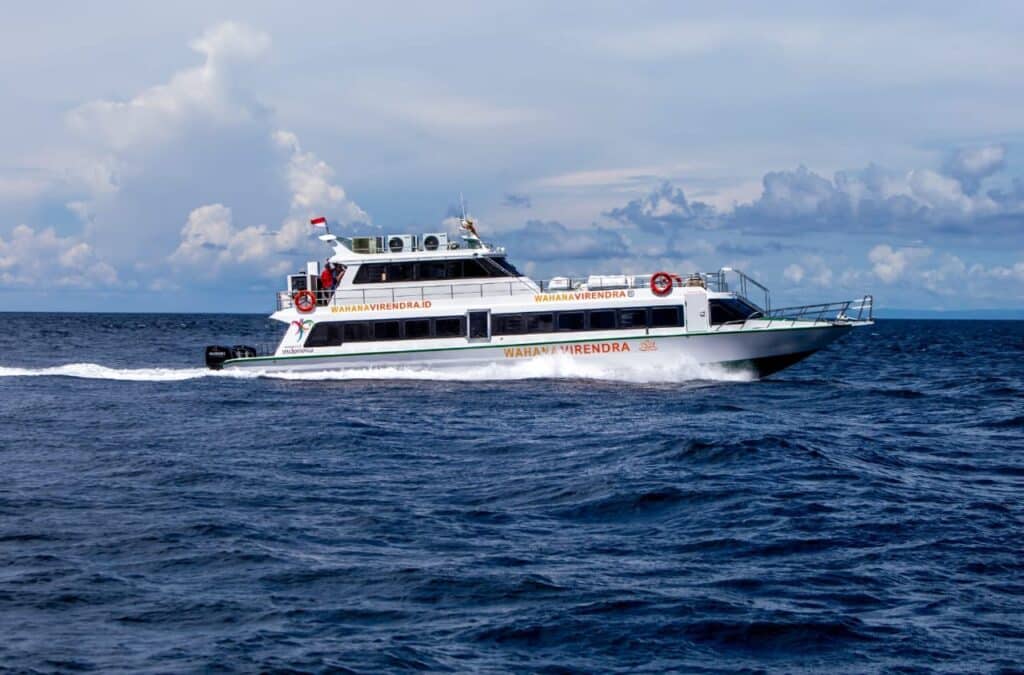 wahana virendra fast ferry Bali Gili crossing two time every day